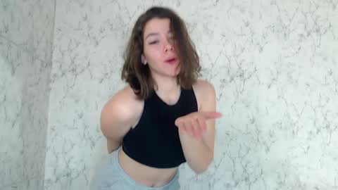 SyrenDixon online show from May 5, 2026, 9:56 pm