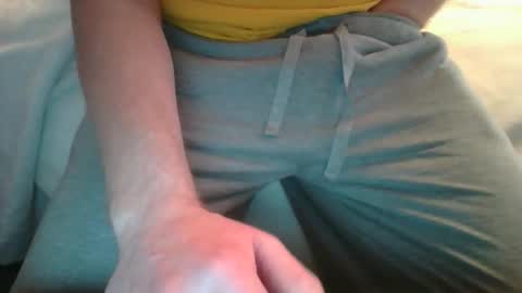 t8xxx3 online show from February 15, 2026, 10:06 pm