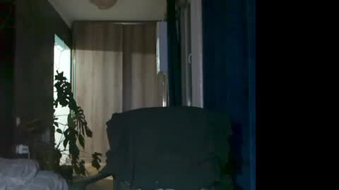 Snapshot of t_huracane chatting on May 4, 2026, 5:42 pm Huracane online show from May 4, 2026, 5:42 pm