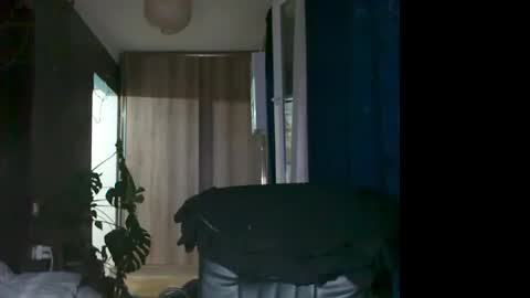 Snapshot of t_huracane chatting on May 21, 2026, 6:26 pm Huracane online show from May 21, 2026, 6:26 pm