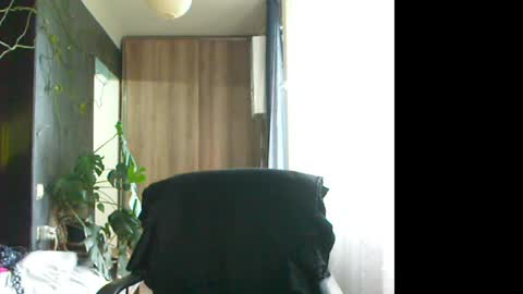 Snapshot of t_huracane chatting on May 29, 2026, 3:54 pm Huracane online show from May 29, 2026, 3:54 pm