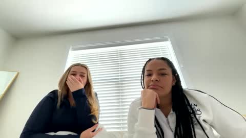 Snapshot of t_princess_t chatting on February 13, 2025, 4:28 pm t_princess_t online show from February 13, 2025, 4:28 pm