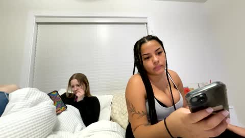 Snapshot of t_princess_t chatting on February 26, 2025, 1:43 am t_princess_t online show from February 26, 2025, 1:43 am