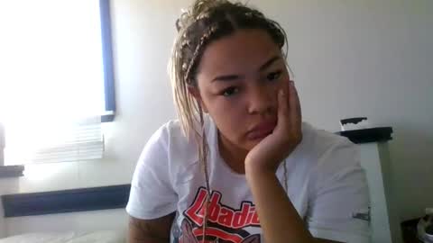 Snapshot of t_princess_t chatting on September 8, 2025, 3:22 pm t_princess_t online show from September 8, 2025, 3:22 pm