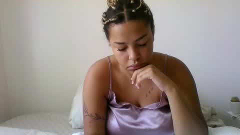 Snapshot of t_princess_t chatting on September 17, 2025, 4:19 pm t_princess_t online show from September 17, 2025, 4:19 pm