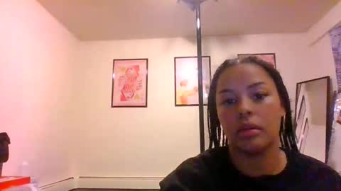 Snapshot of t_princess_t chatting on October 22, 2025, 2:34 am t_princess_t online show from October 22, 2025, 2:34 am