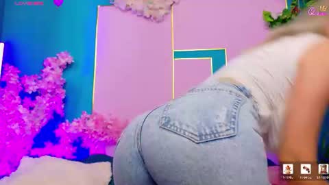 Arianna online show from July 13, 2026, 12:30 pm