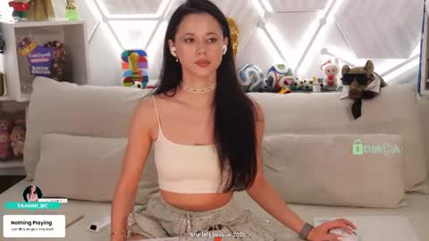 TAANNI online show from July 16, 2026, 7:53 pm