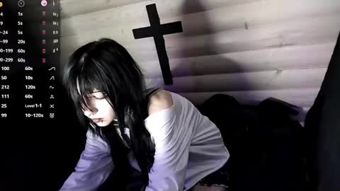 Lina online show from May 3, 2026, 3:07 pm