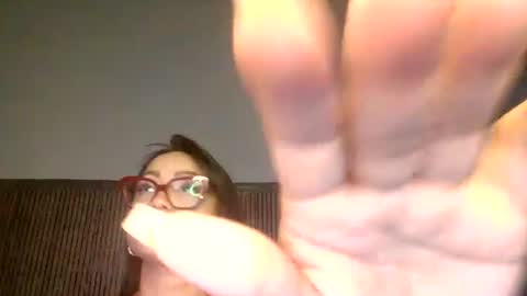 yameil online show from July 14, 2026, 10:26 pm