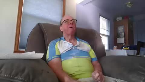 tacrunner66_ online show from March 6, 2025, 10:58 pm