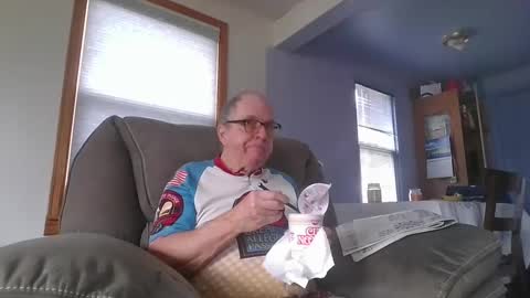 tacrunner66_ online show from March 12, 2025, 8:41 pm