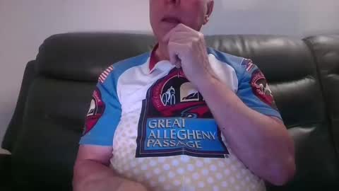 Snapshot of tacrunner66_ chatting on October 15, 2025, 2:39 pm tacrunner66_ online show from October 15, 2025, 2:39 pm