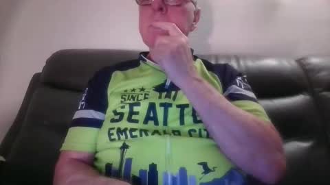 tacrunner66_ online show from October 22, 2025, 1:55 pm