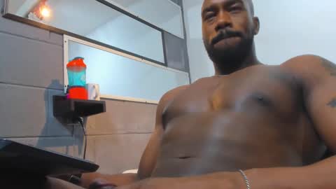 Snapshot of tafari_1 chatting on December 25, 2024, 4:22 am Tafari Zulu online show from December 25, 2024, 4:22 am