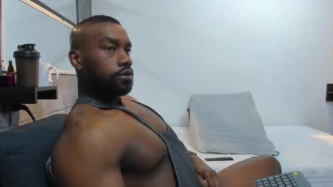 Snapshot of tafari_1 chatting on February 19, 2025, 2:55 am Tafari Zulu online show from February 19, 2025, 2:55 am