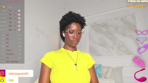 Snapshot of tahira_21 chatting on January 29, 2025, 10:53 pm Tahira online show from January 29, 2025, 10:53 pm