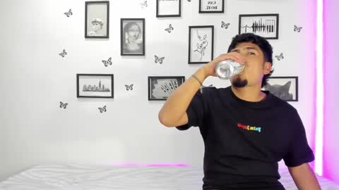 Liam and Juli online show from January 26, 2025, 7:53 am