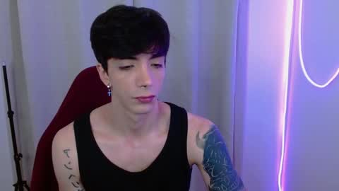 takeru___ online show from October 14, 2025, 6:52 pm