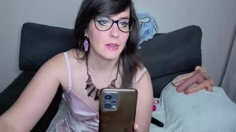 Snapshot of talia_bloodina chatting on September 25, 2025, 12:03 am Talia Bloodina online show from September 25, 2025, 12:03 am