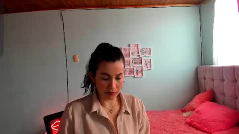 Snapshot of talia_mystic chatting on June 9, 2026, 12:39 pm Talia mia online show from June 9, 2026, 12:39 pm