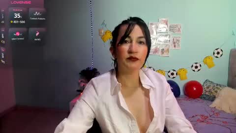 Snapshot of talia_mystic chatting on July 1, 2026, 1:02 pm Talia mia online show from July 1, 2026, 1:02 pm