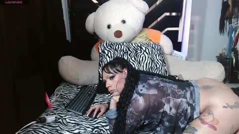 talianha online show from May 9, 2026, 1:22 am