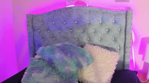 Talia Sky online show from May 6, 2026, 3:28 pm