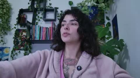 Tali Majid online show from July 15, 2026, 9:31 pm
