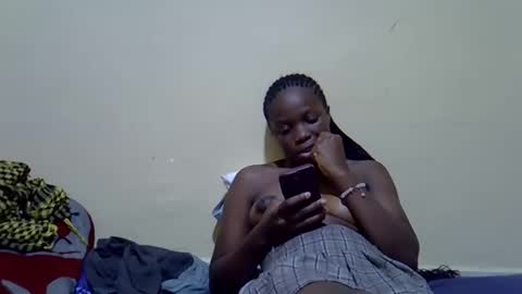 talishaqueen online show from May 13, 2026, 8:49 pm