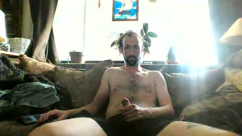 Snapshot of tallapple43 chatting on April 14, 2026, 7:53 pm tallapple43 online show from April 14, 2026, 7:53 pm