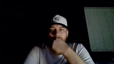 tallhungcloudyy online show from July 3, 2026, 5:14 am