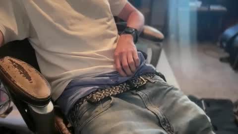 Snapshot of talllongandhardguy99 chatting on April 19, 2026, 7:49 pm 6foot7andhard online show from April 19, 2026, 7:49 pm