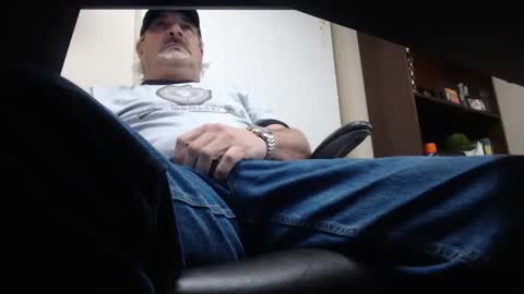 Snapshot of talltexxxan chatting on November 5, 2025, 12:43 am talltexxxan online show from November 5, 2025, 12:43 am