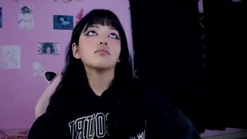 Alejandra Independent model online show from February 18, 2025, 10:27 am