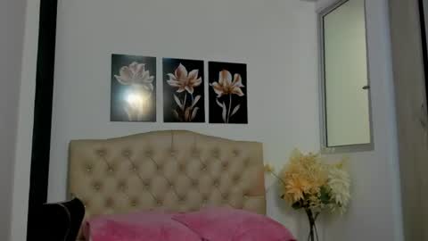 Snapshot of tamar4_f00x chatting on July 20, 2026, 12:51 pm Hi im sara online show from July 20, 2026, 12:51 pm