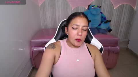 Snapshot of tamara_brown_t chatting on November 22, 2025, 2:43 am Tamara online show from November 22, 2025, 2:43 am