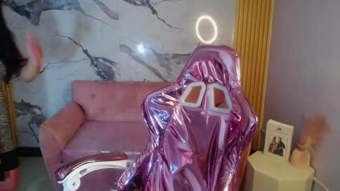 Snapshot of tamara_ch1 chatting on October 2, 2025, 3:13 am tamara_ch1 online show from October 2, 2025, 3:13 am