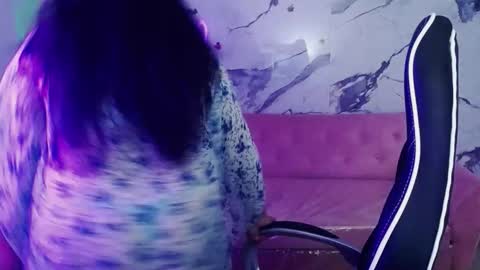 Snapshot of tamara_ch1 chatting on October 17, 2025, 10:56 pm tamara_ch1 online show from October 17, 2025, 10:56 pm