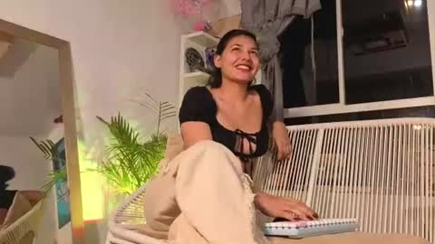 Snapshot of tamara_daniels chatting on July 31, 2026, 3:28 am Tamara online show from July 31, 2026, 3:28 am