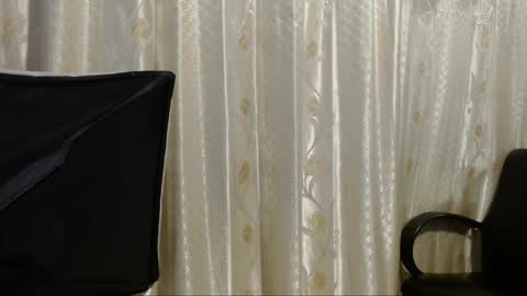 Tammy Modelo independiente YEAH online show from October 2, 2025, 2:18 am