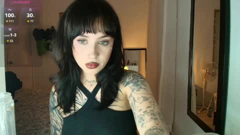 Cami 3 online show from May 18, 2026, 4:57 pm