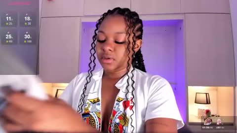 Snapshot of tamarazaki chatting on December 31, 2024, 11:53 am Tami online show from December 31, 2024, 11:53 am