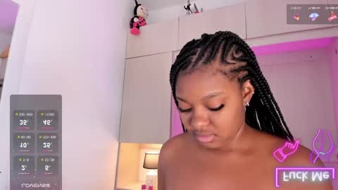 Snapshot of tamarazaki chatting on February 5, 2025, 11:44 am Tami online show from February 5, 2025, 11:44 am