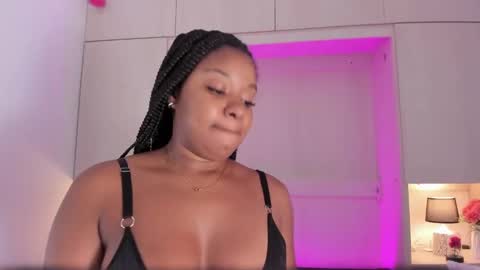 Snapshot of tamarazaki chatting on February 26, 2025, 11:41 am Tami online show from February 26, 2025, 11:41 am