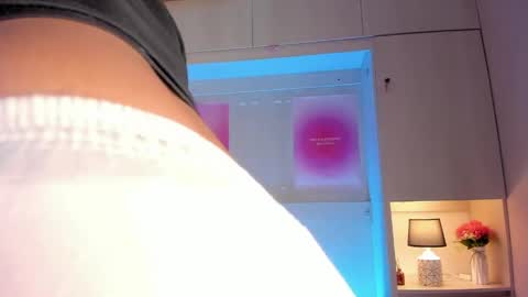 Tami online show from April 29, 2026, 7:53 pm