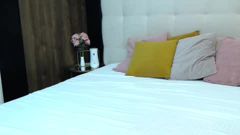 Snapshot of tamia_lou chatting on September 18, 2025, 11:01 am Tamia online show from September 18, 2025, 11:01 am