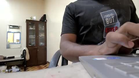 Snapshot of tamilan_da75 chatting on December 30, 2024, 6:20 am tamilan_da75 online show from December 30, 2024, 6:20 am