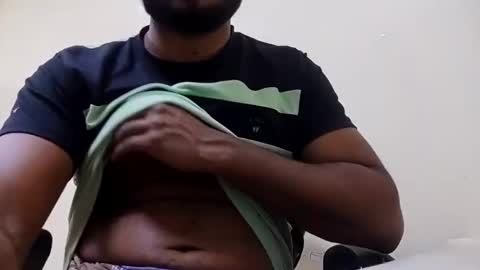 Snapshot of tamilan_da75 chatting on January 5, 2025, 2:52 pm tamilan_da75 online show from January 5, 2025, 2:52 pm