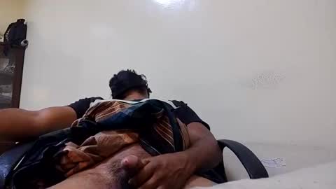 Snapshot of tamilan_da75 chatting on February 17, 2025, 10:18 am tamilan_da75 online show from February 17, 2025, 10:18 am